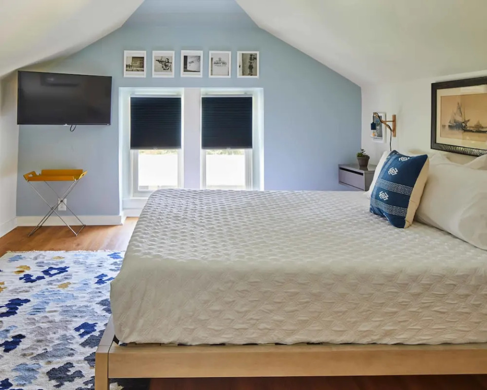 Charles on 11th - Beautifully Restored Historic Southside Home Walkable Perfect for Groups