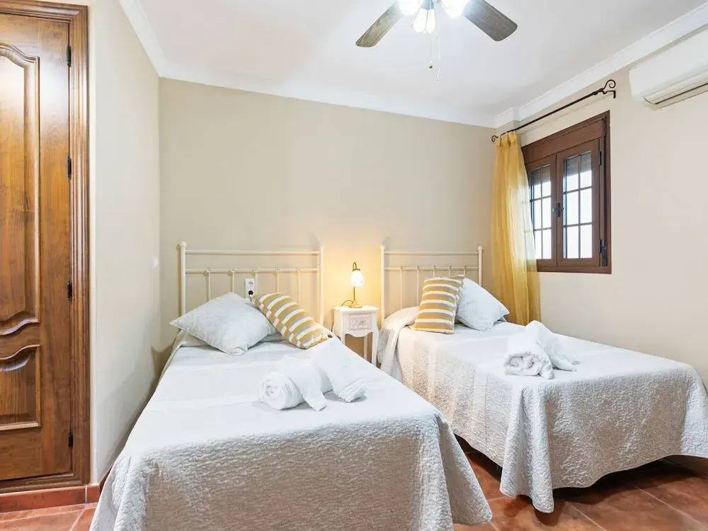 Voguish Holiday Home in Arriate With Terrace