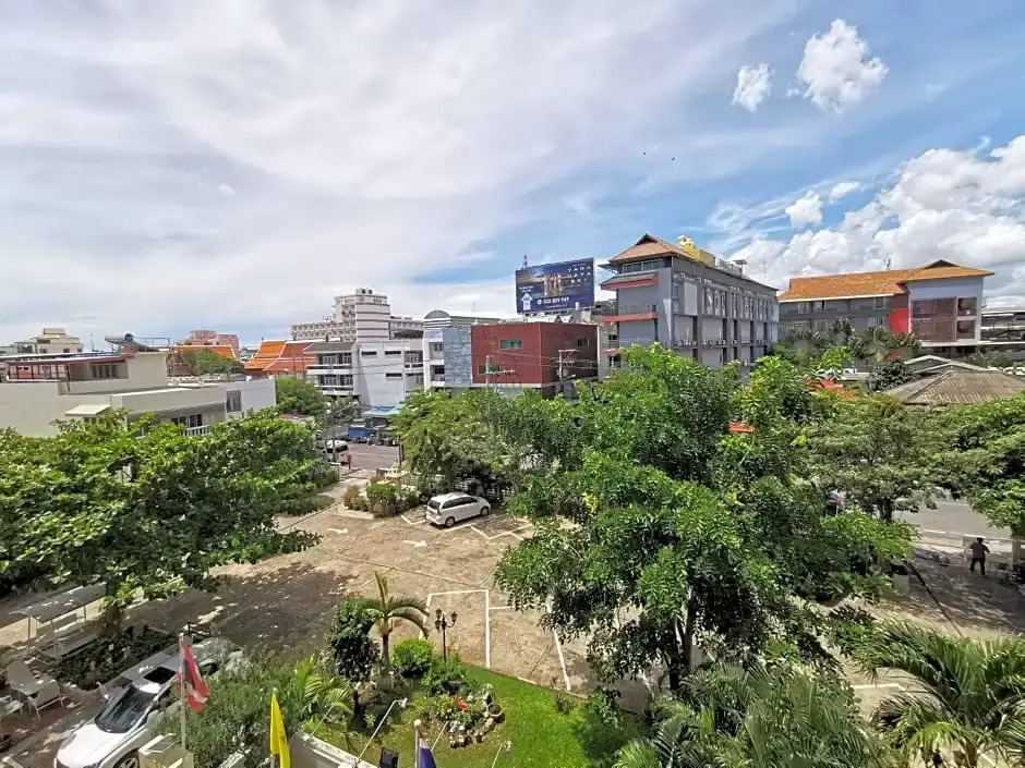 Subhamitra Hotel Hua Hin-SHA Certified