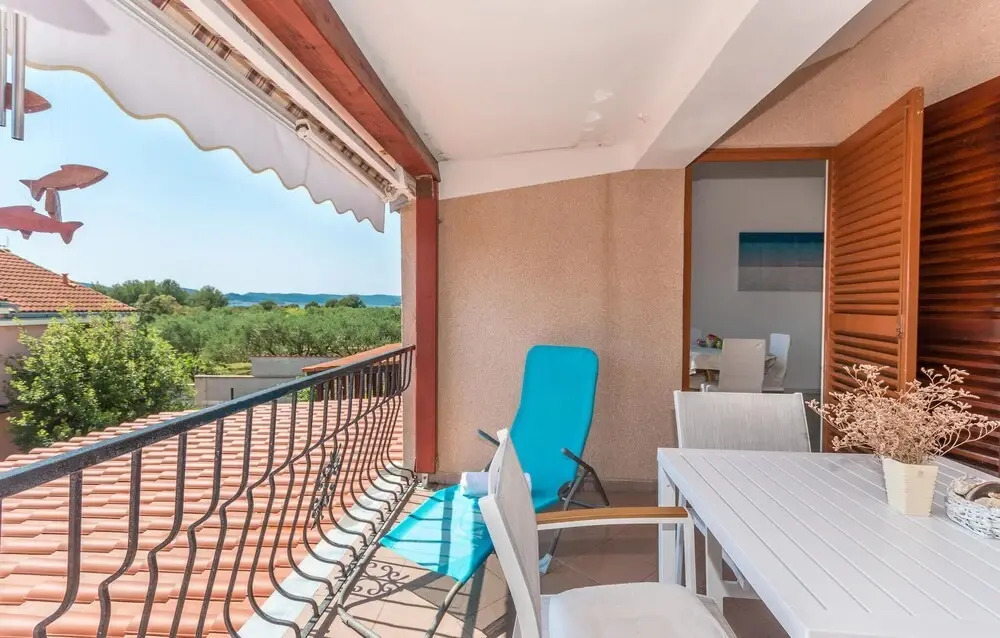 Amazing Apartment in Biograd na Moru With Wifi and 1 Bedrooms