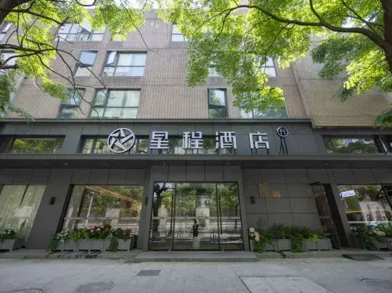 Ningbo Meiyi Hotel