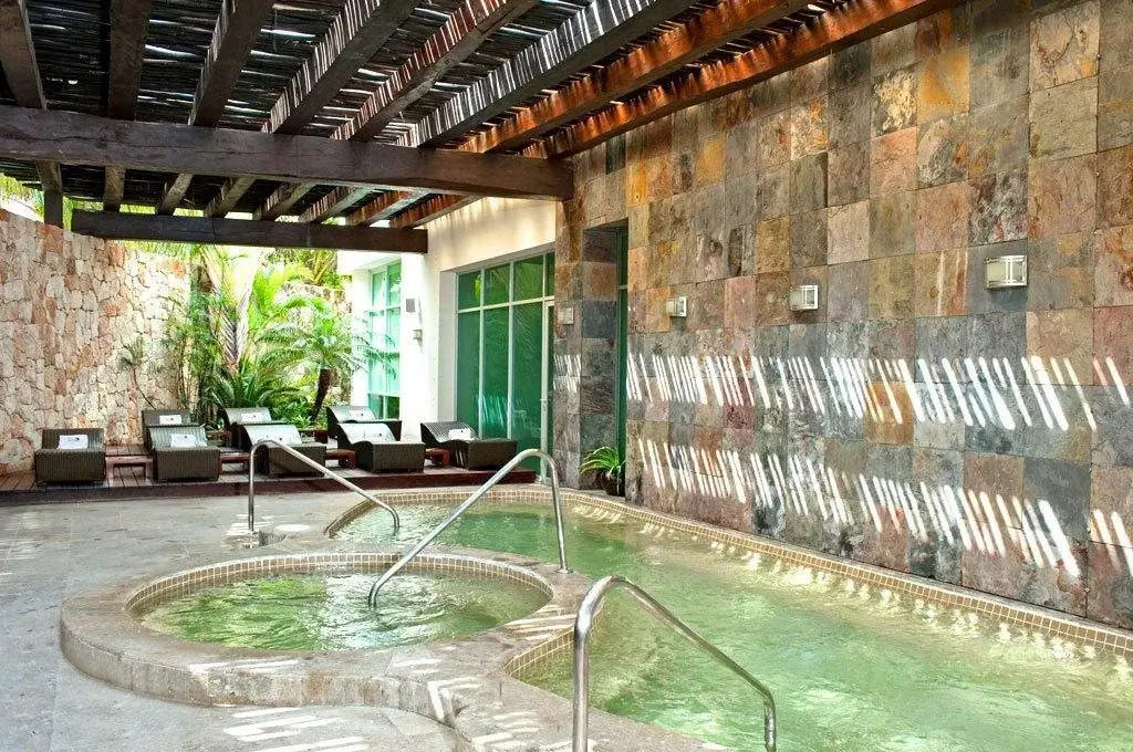 Grand Mayan