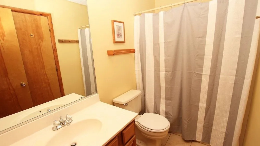 C's by the Sea - 4 Br Home