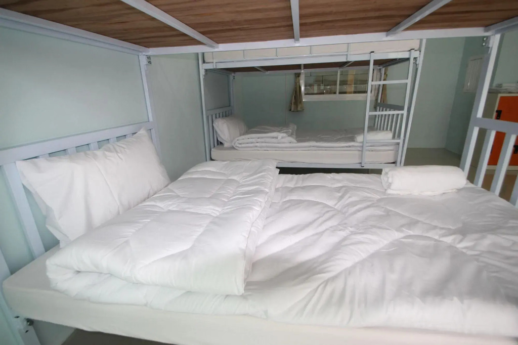 Angel Service Apartment Patong Beach