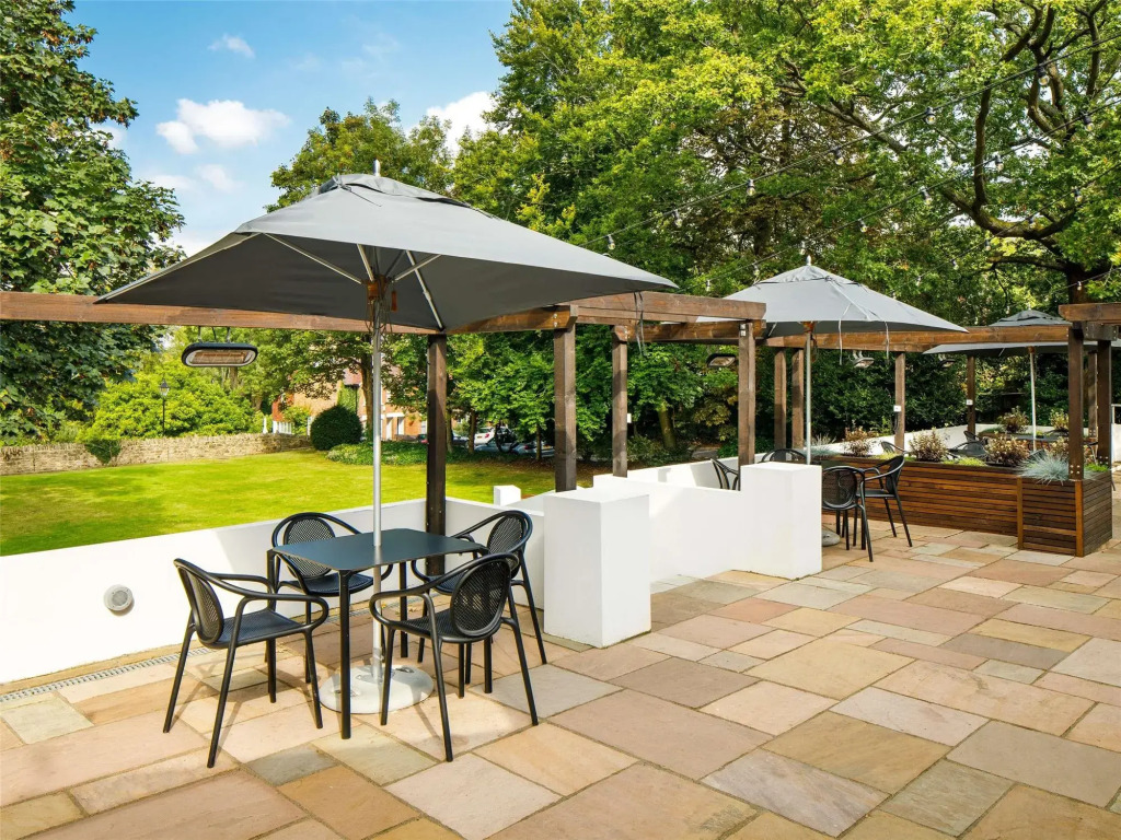 Mercure Oxford Hawkwell House Hotel