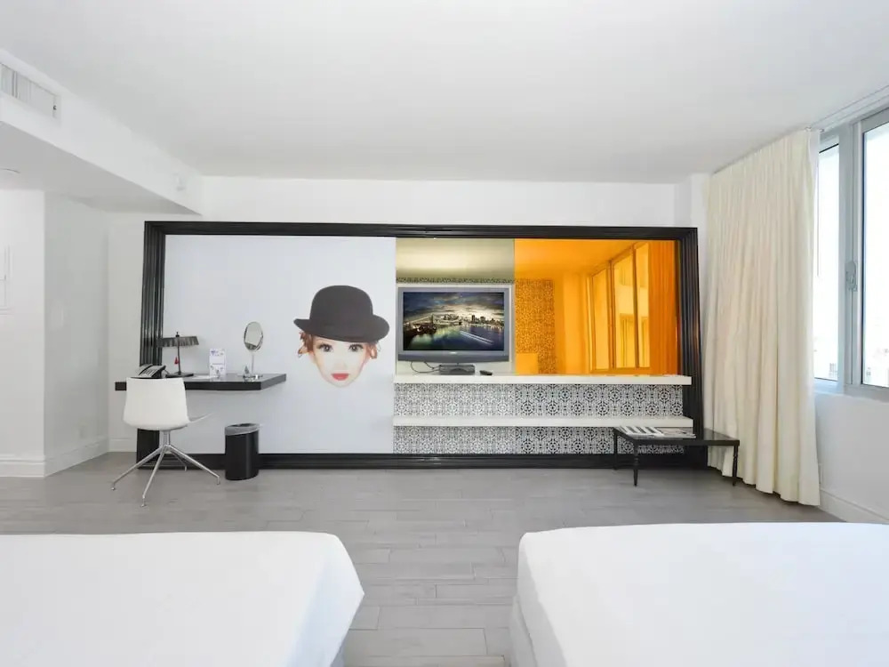 Studio in a 5 Hotel - City View - Pool W Dj #425