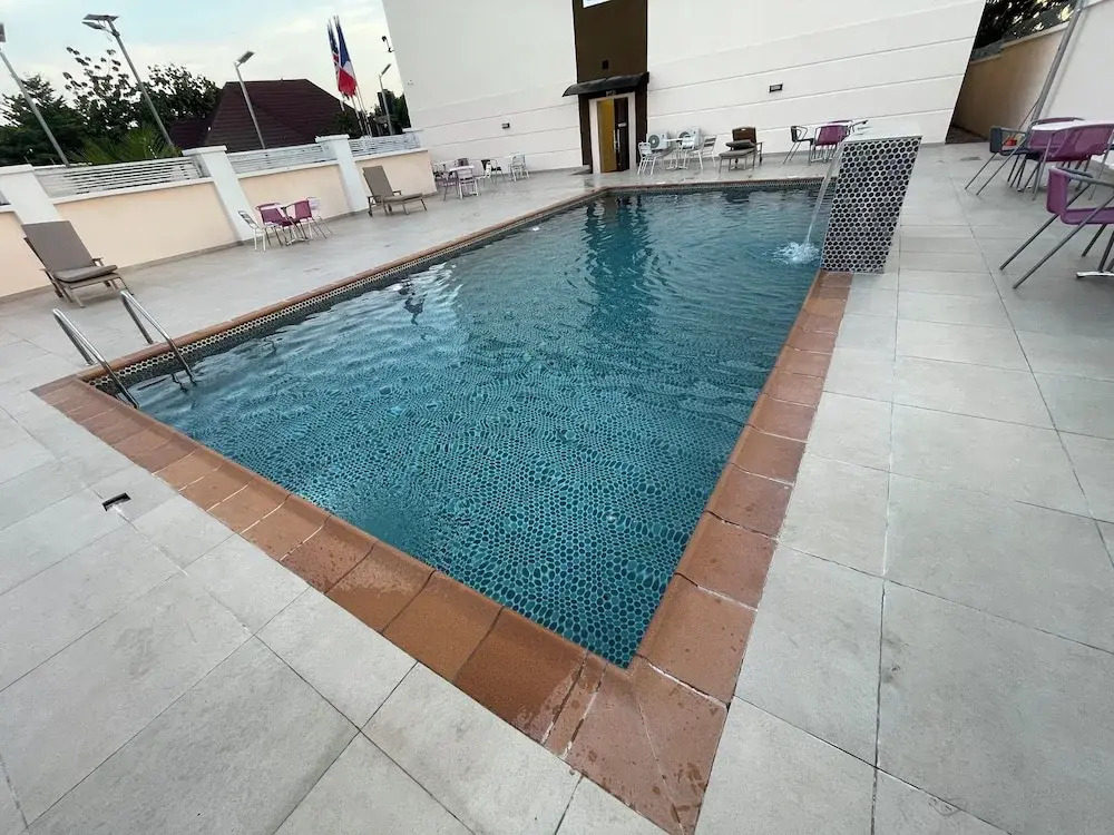 CheckInn Hotel Yola