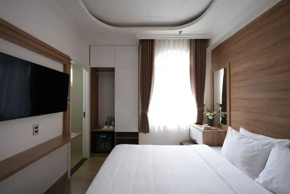 Nature Hotel Da Lat - Le Dai Hanh