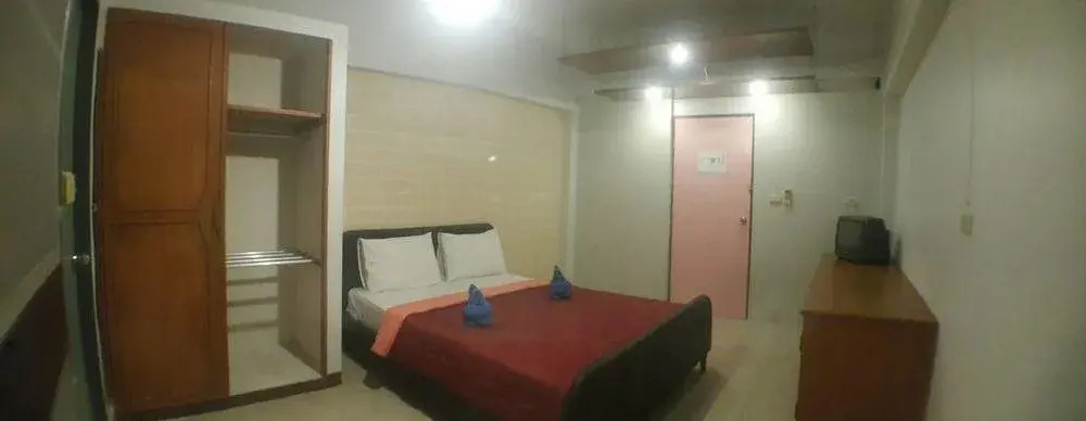 Sriruch Residence