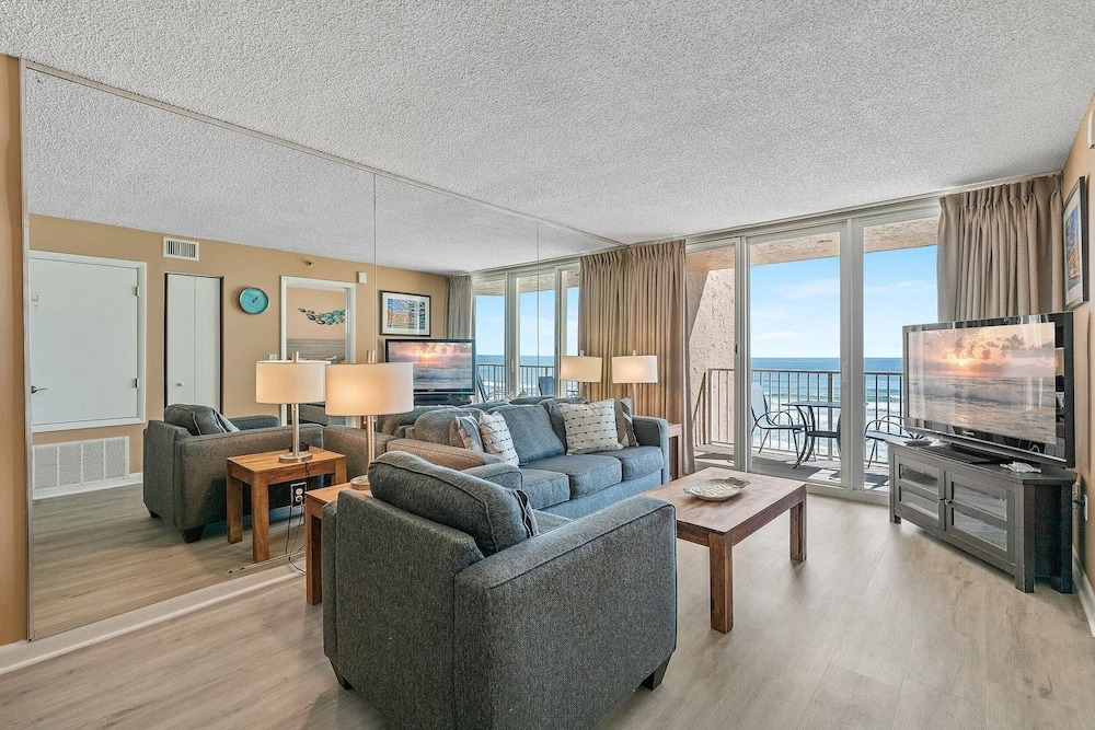 Oceania Beach Club 604