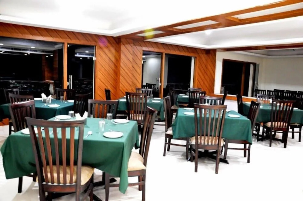 Hotel Trinetar