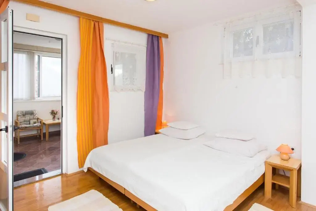 Apartment Dorina