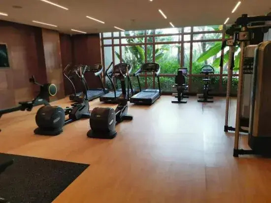 Qingshu Holiday Villa Hotel (Yangjiang Poly Yintan Store)