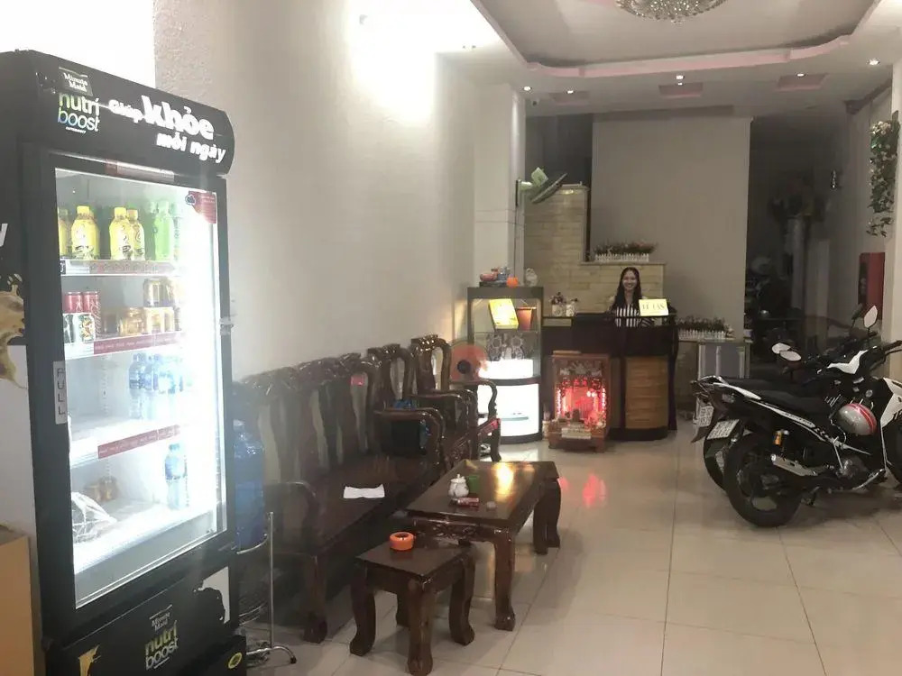 Anh Quoc Hotel