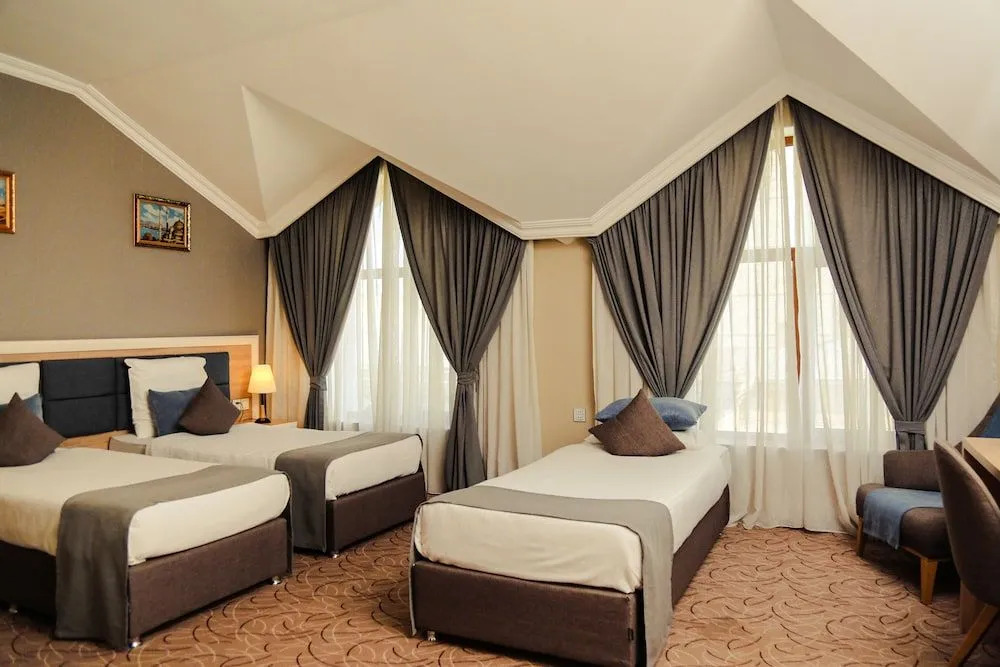 Golden City Hotel Baku