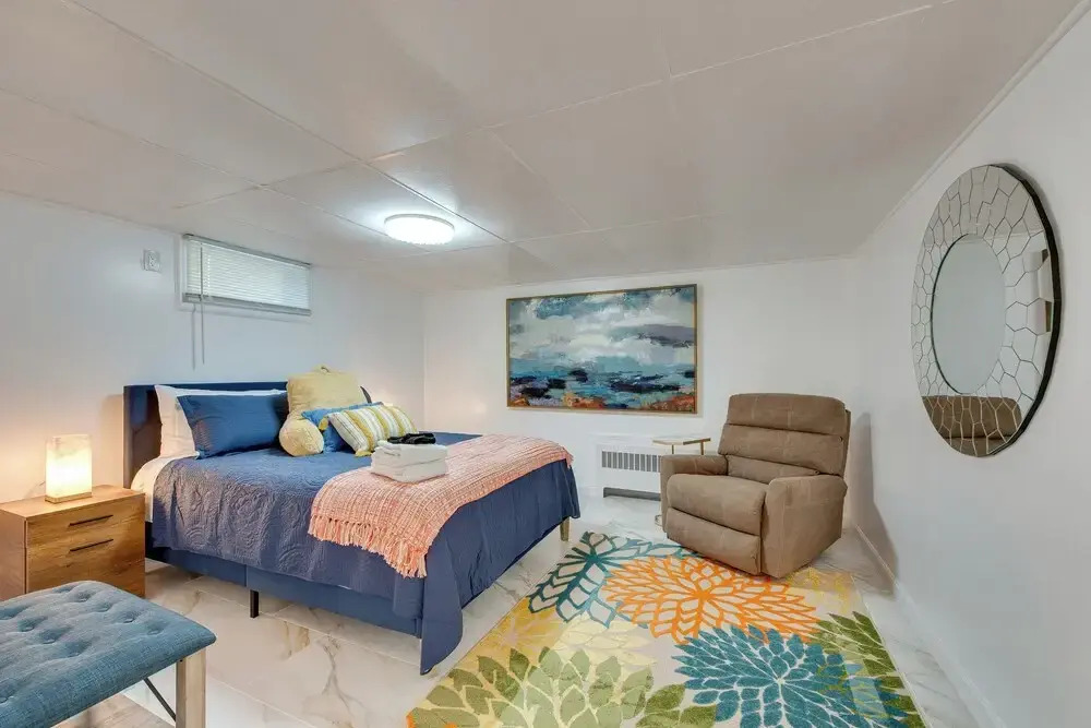 1 Mi to Downtown: Salem Vacation Rental!