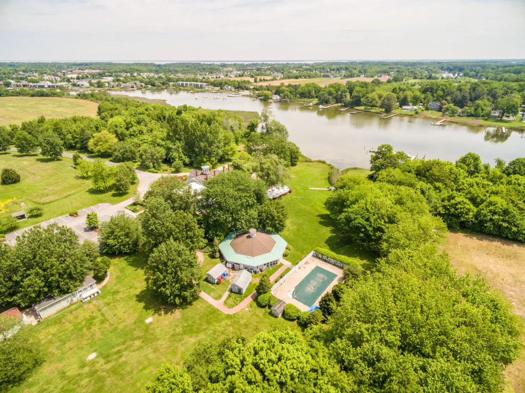 Kent Island Resort