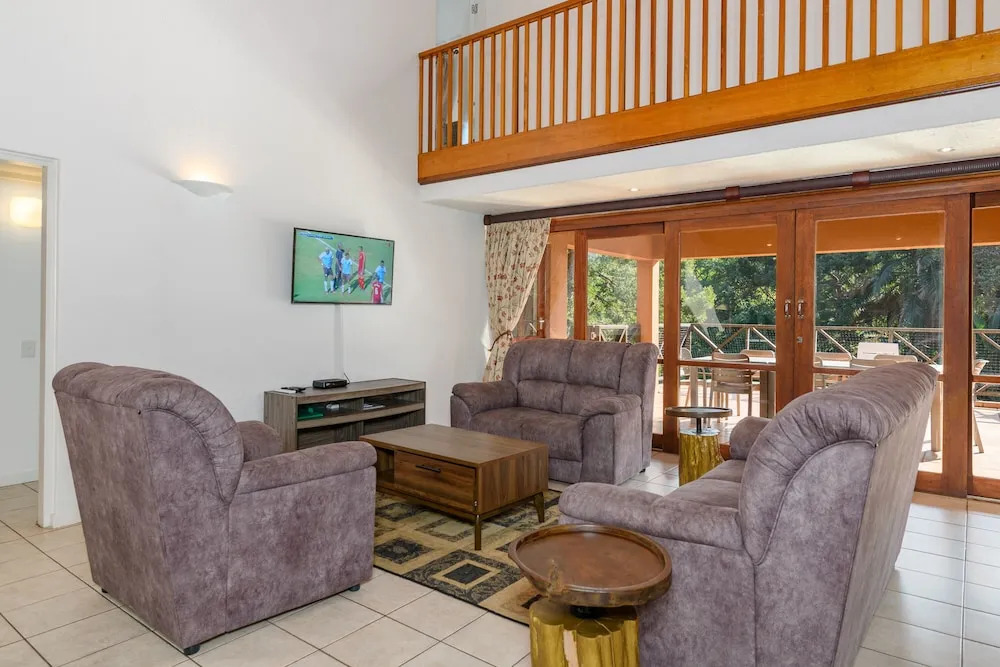 San Lameer Villa Rentals 10301