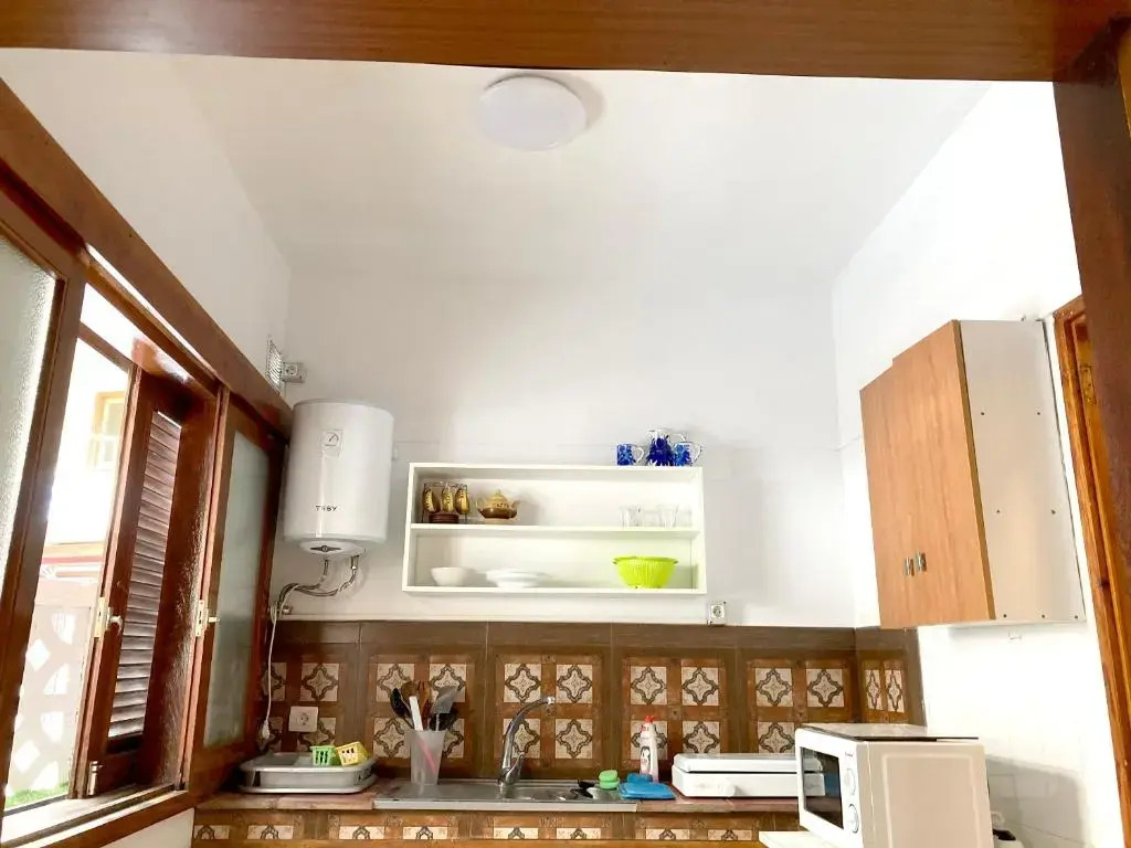 Studio in El Médano, With Enclosed Garden and Wifi - 100 m From the Be