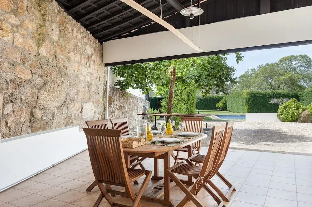 Casa com Piscina e Bungalow em Esposende by Izibookings