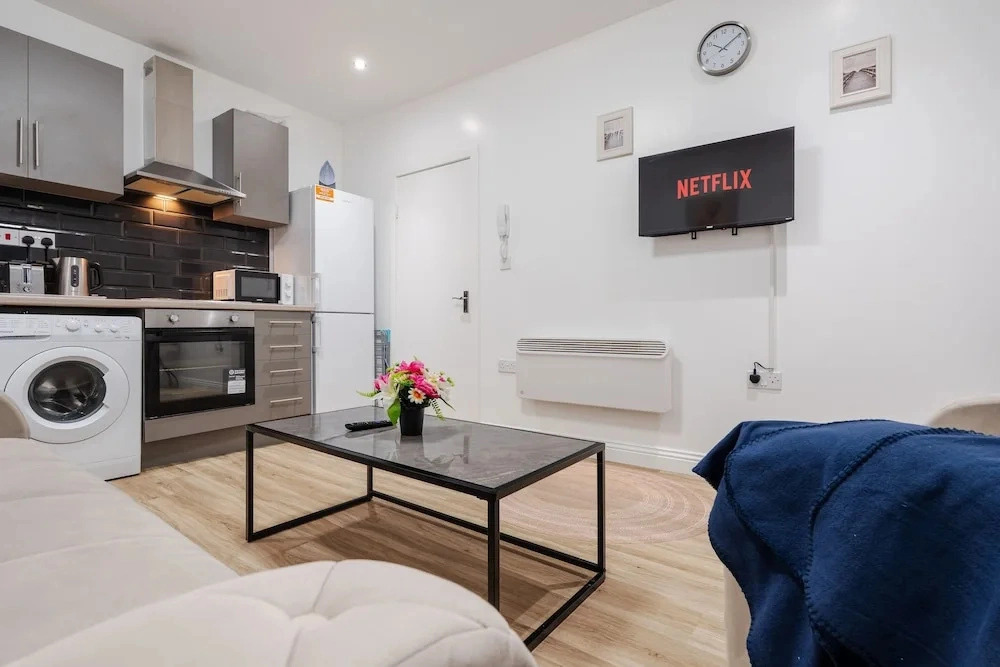 W M Smart TV Ideal for Work Trips Free Park