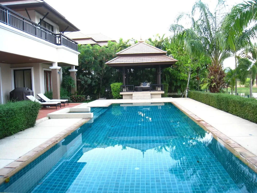 Laguna Village by Banyan Living