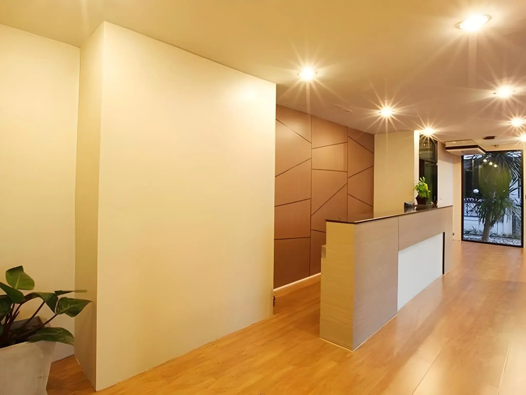 The Plubpla Serviced Apartment