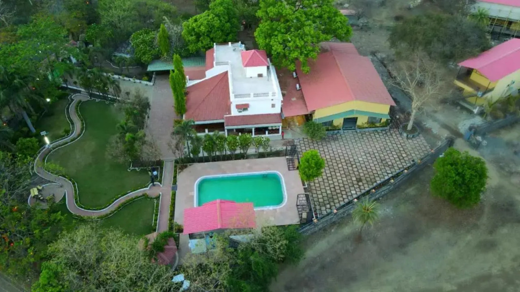 TGI Insignia Resort and Villas