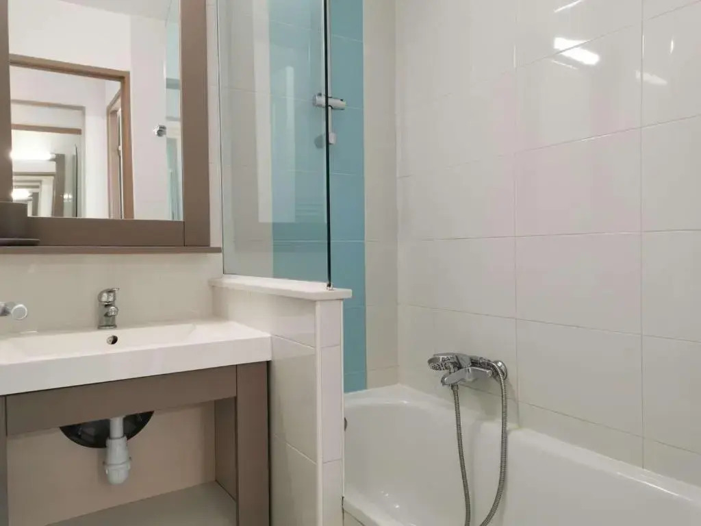 Appartement Cannes la Bocca, 1 pièce, 4 personnes - FR-1-609-5