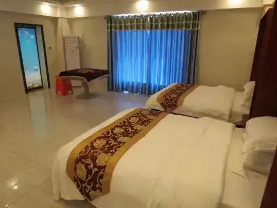 Jilong Bay Hotel