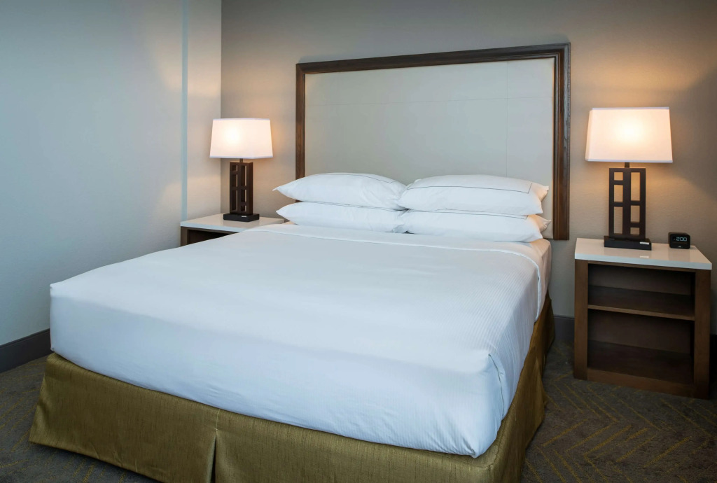 Doubletree By Hilton Madison East