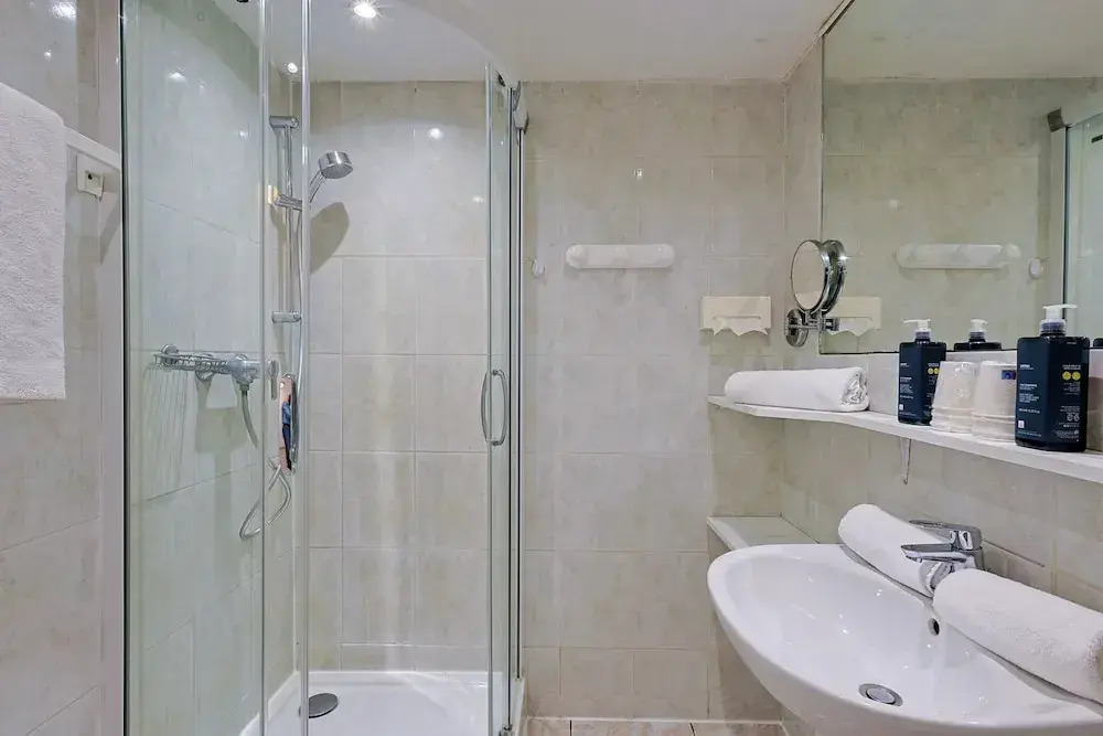 Logis Hotel lEsterella