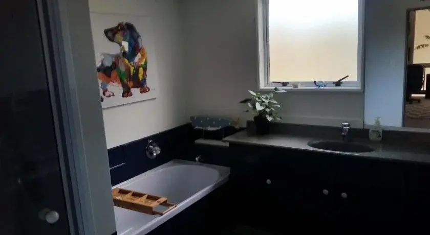 Berni's Boutique BnB Airport