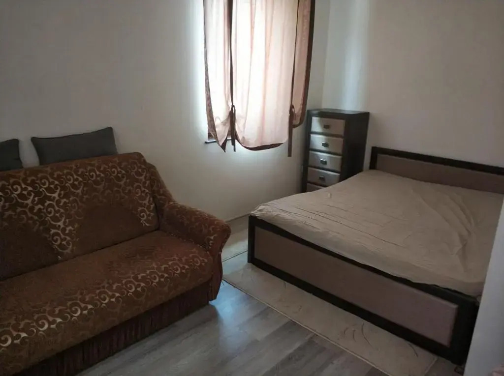 Art Apartments