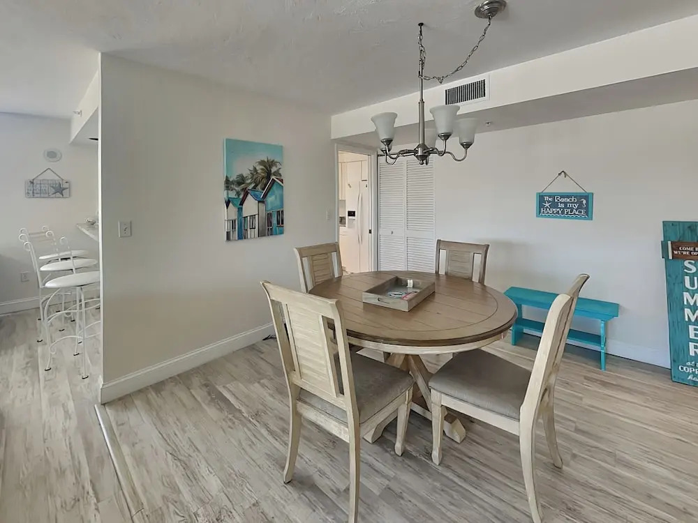 Ocean Harbor by Distinctive Beach Rentals