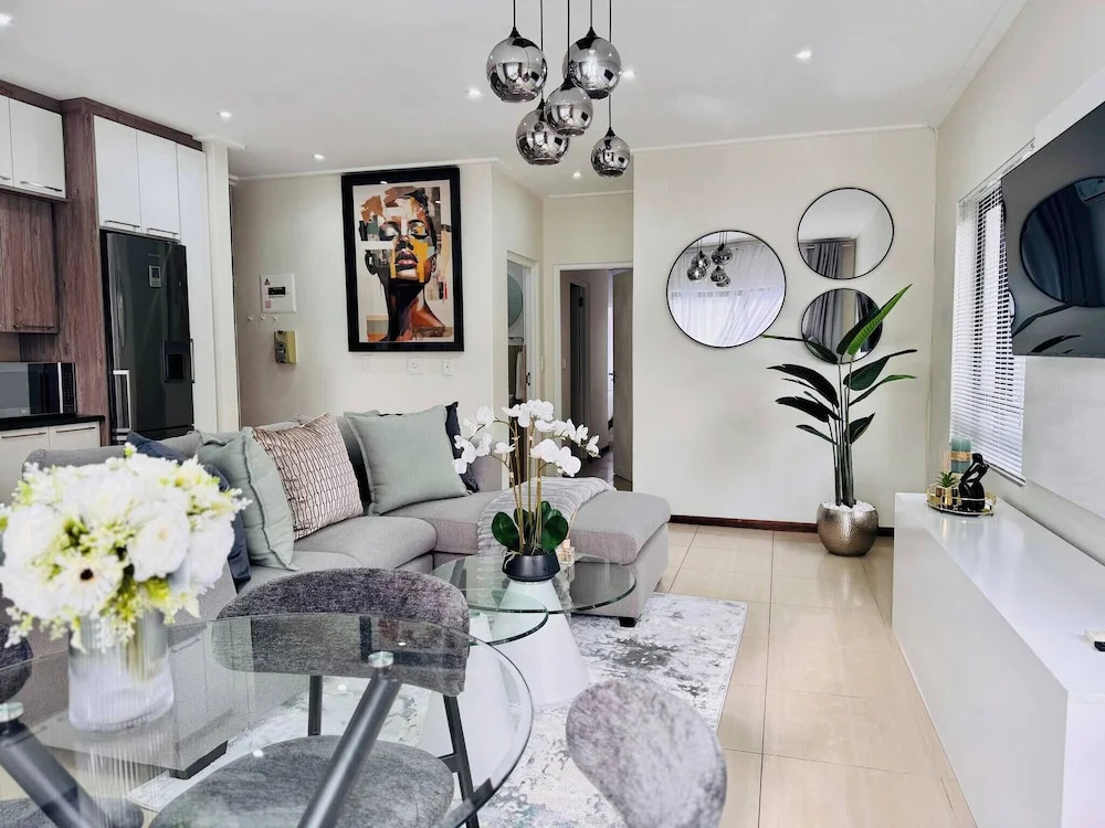 Apt 2 Bed in Stunning Golf Estate