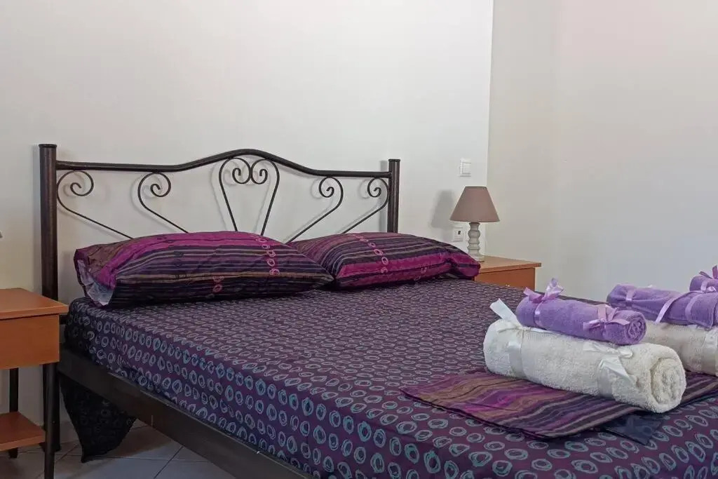 Glass Building Apartment in Sitia