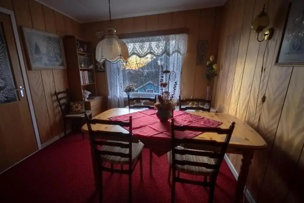 Leifs House