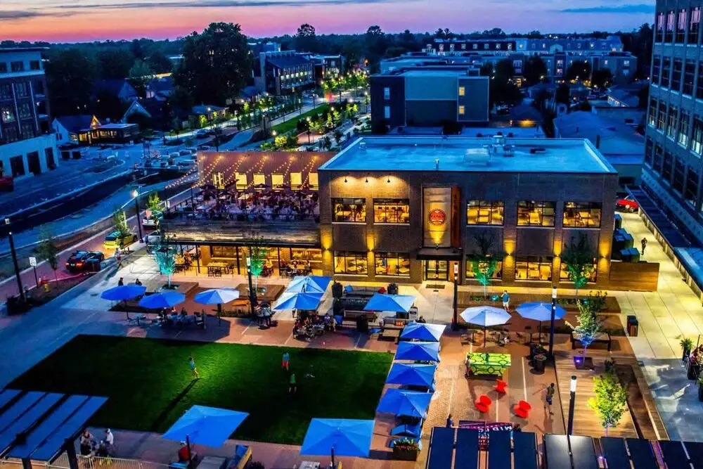 Arts & Design District Condo: Steps to Monon Trail