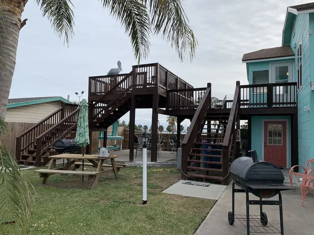 Candlelight Cottages by the Beach