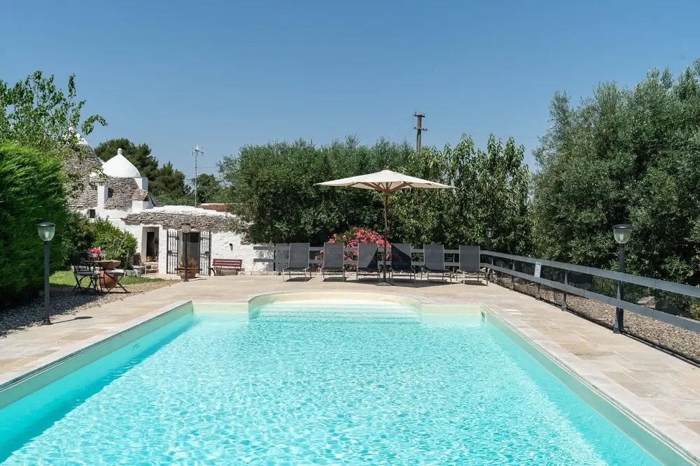 Trulli Nora con piscina