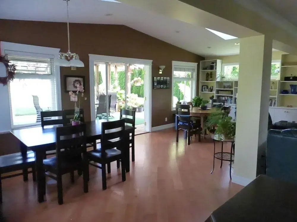 Mt. Bakerview Bed and Breakfast