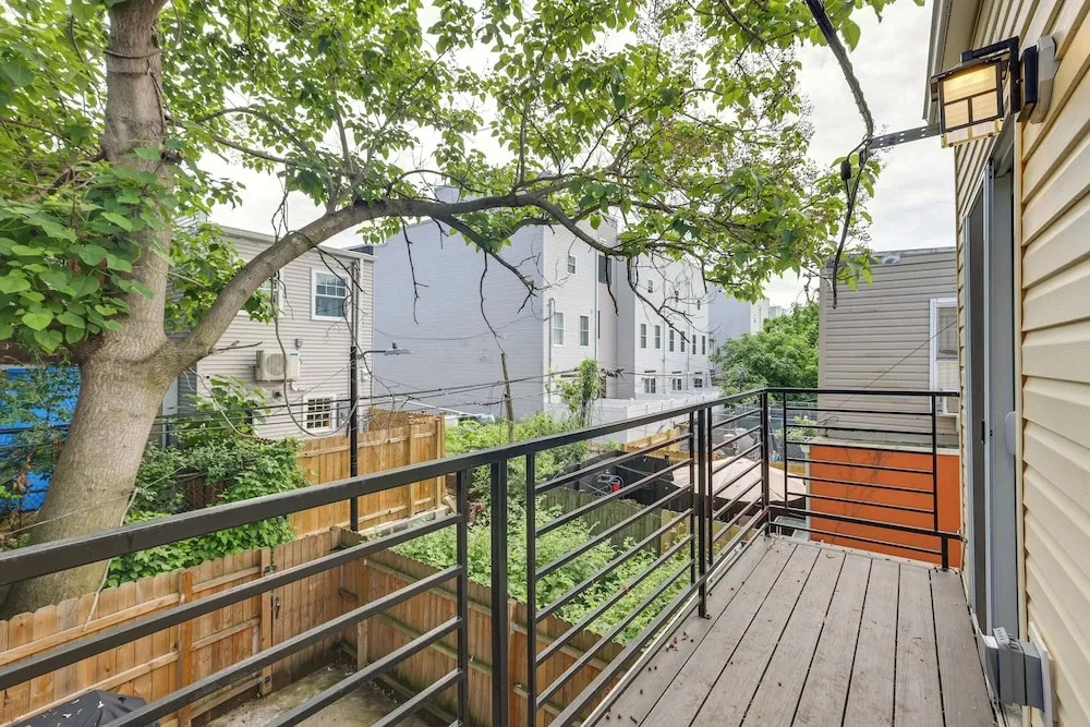 Walk to Fairmount Park: Modern Philly Townhome