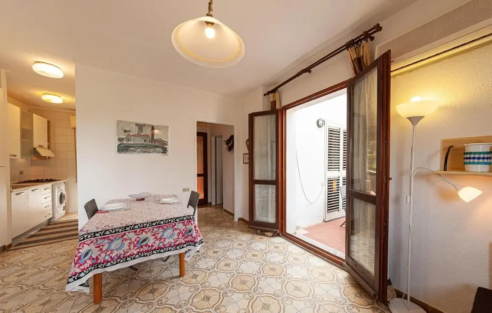 Amazing Apartment in Stintino With 1 Bedrooms