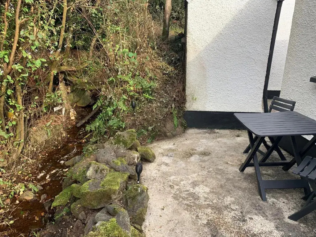 Kirks Cottage