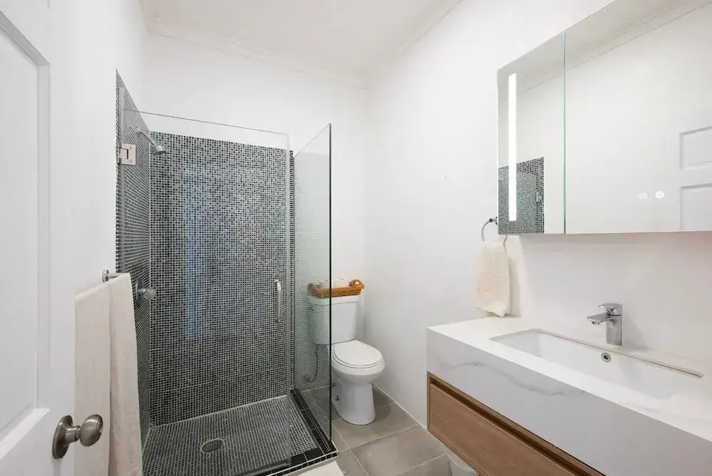 C Breeze 4 Bedroom Home