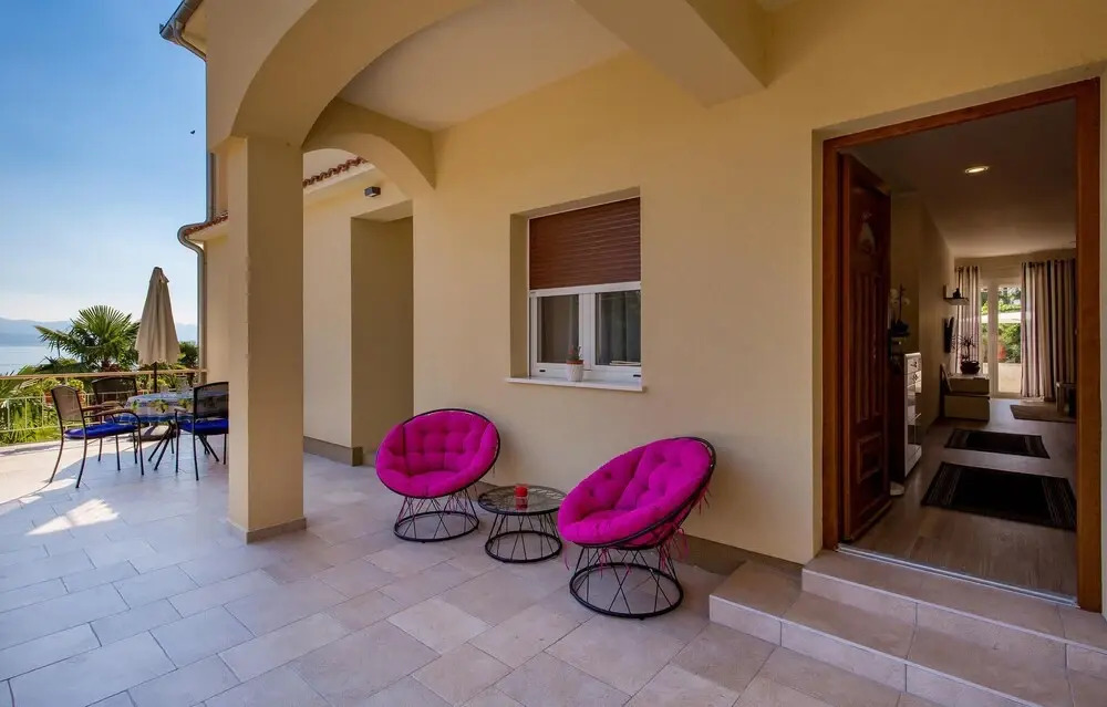 Nice Apartment in Lovran With Wifi and 1 Bedrooms