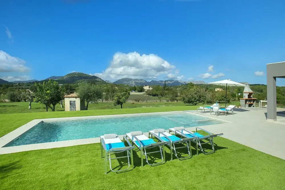 Villa Mir