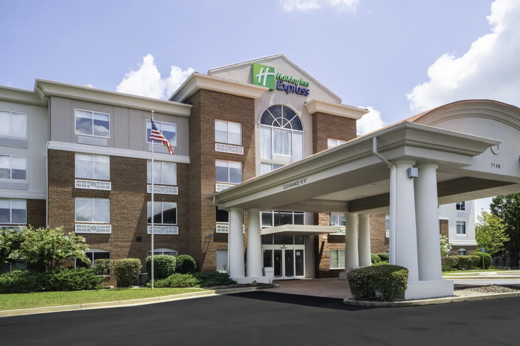Holiday Inn Express and Suites Atlanta-Johns Creek by IHG