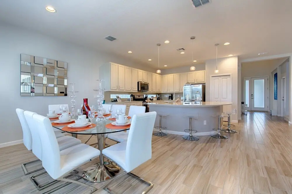 Bella Vida by Homes of America